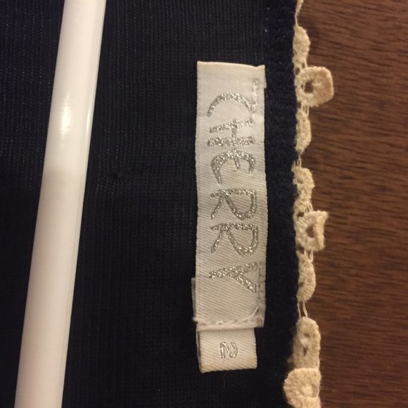 Lace Beaded Dress - Picture 4 of 6